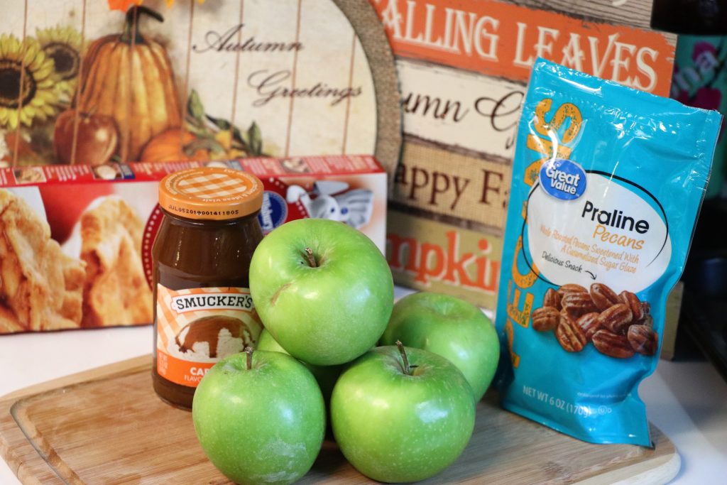 Muffin pan caramel apple pies