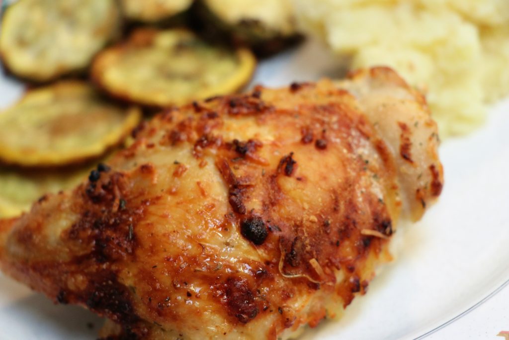 Easy crispy baked chicken thighs