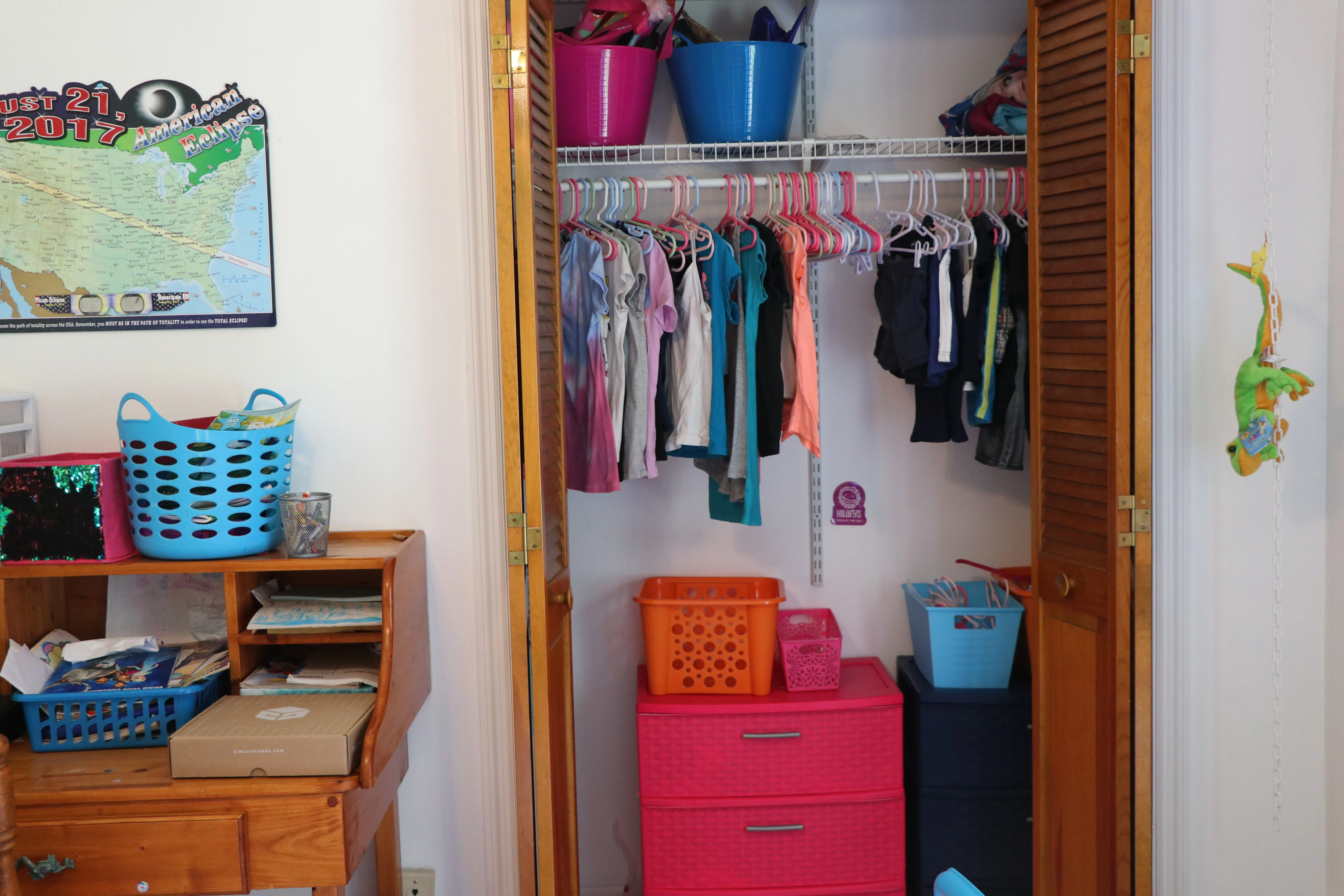 Creative & Inexpensive Shared Kids Room Organization Ideas