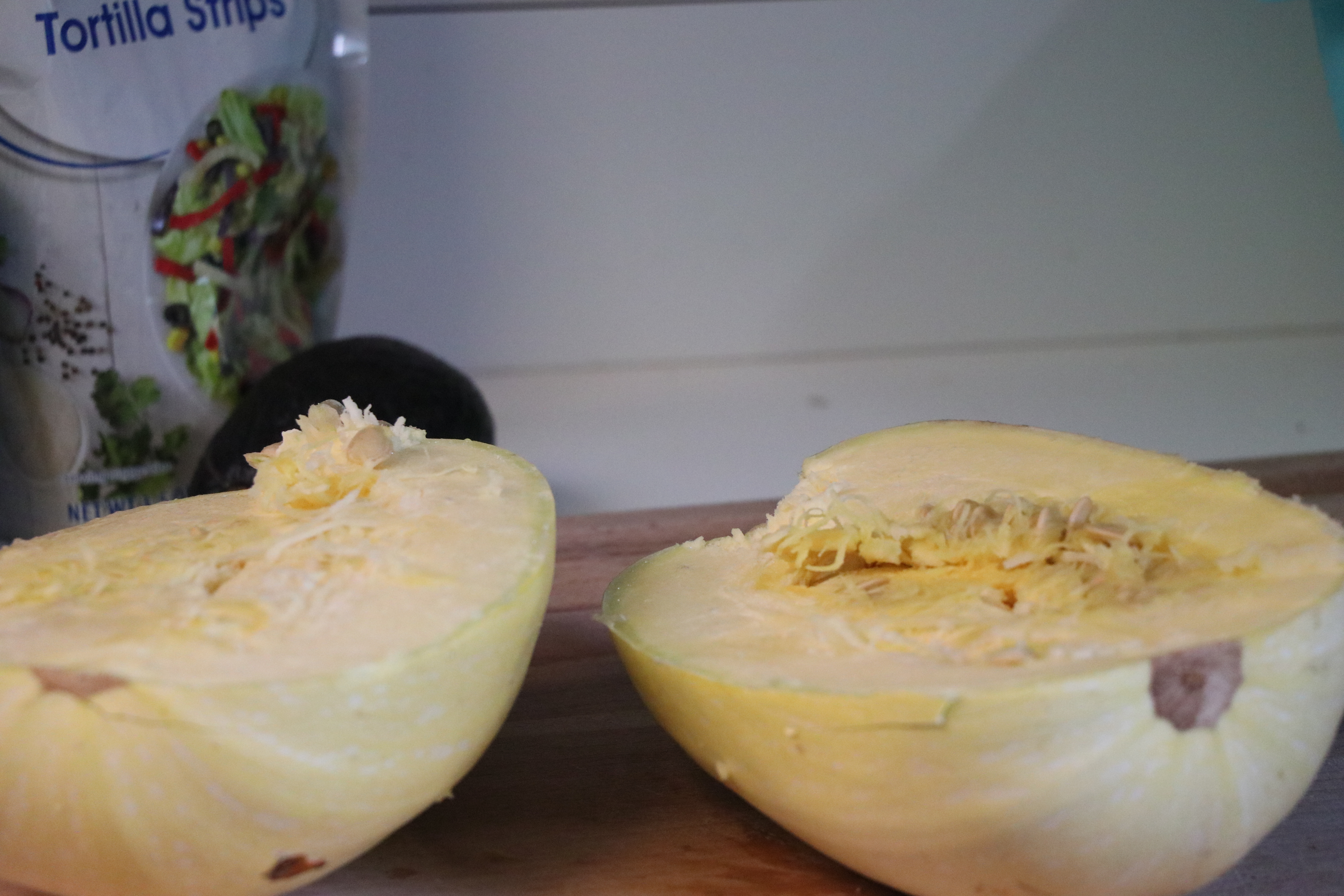 Spaghetti Squash Taco Bowls. How To Cook Spaghetti Squash