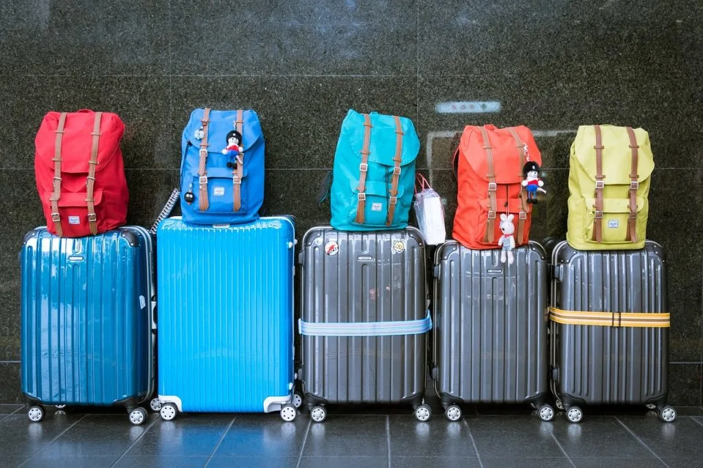 Guide to Suitcase & Luggage Sizes