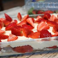 easy no bake strawberry cheesecake lasagna