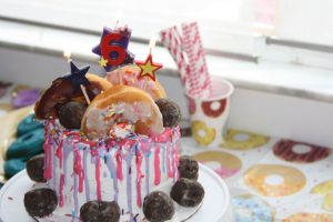 diy donut drip cake