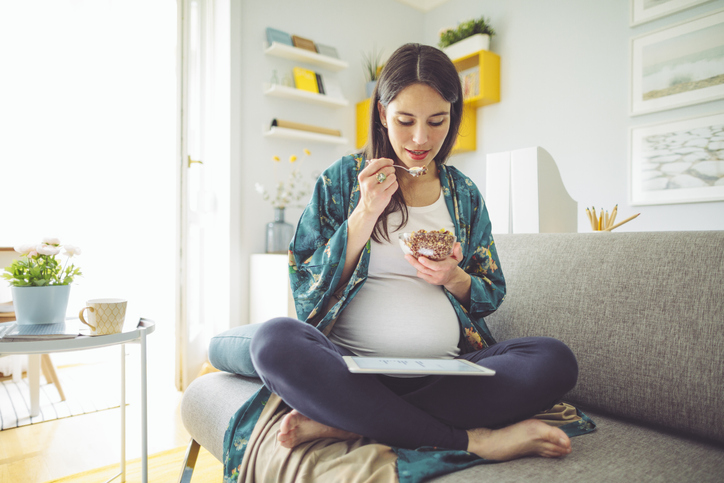 Expecting Mothers Should Consider These Factors To Stay Healthy