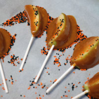 how to make caramel apples on a stick with caramel and sprinkles