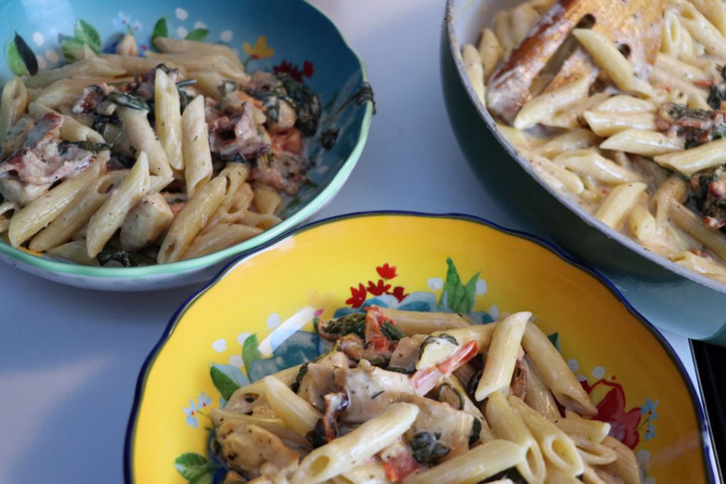 Creamy bacon chicken pasta