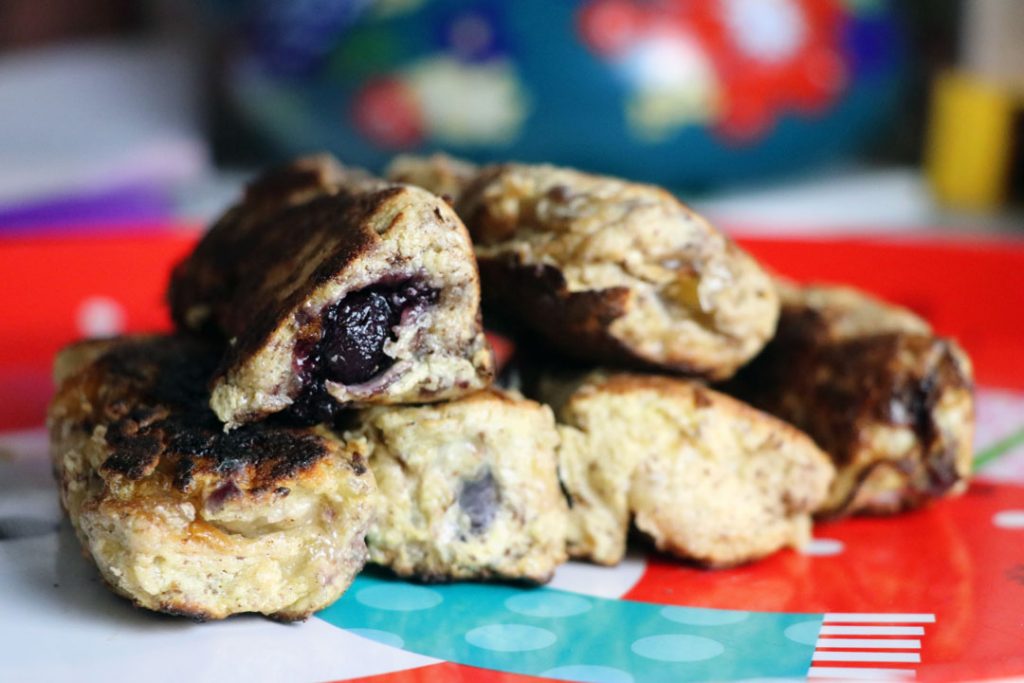 Easy French Toast Rollups with Brie and Fruit