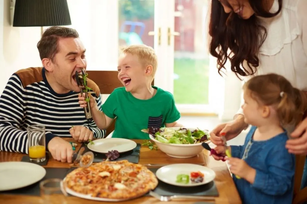 How to Improve Family Mealtimes