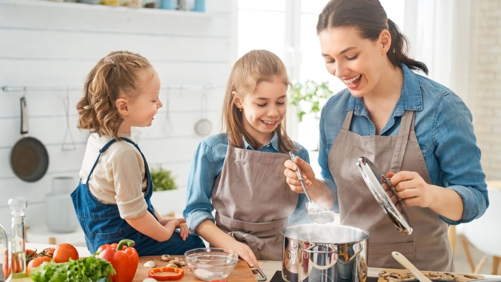Kitchen Essentials Every Mom Should Have