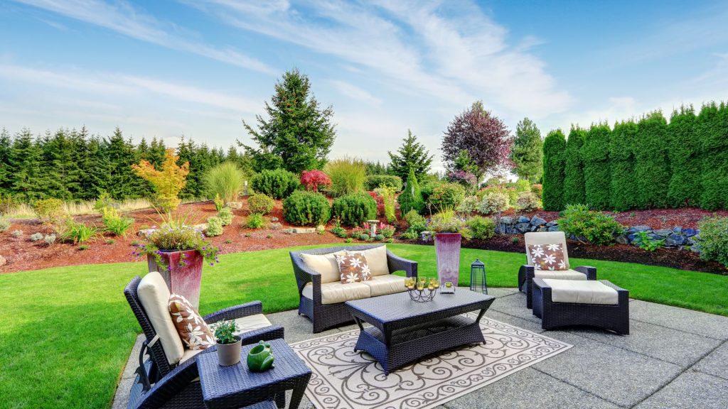 What You Should Know Before Landscaping Your Own Backyard