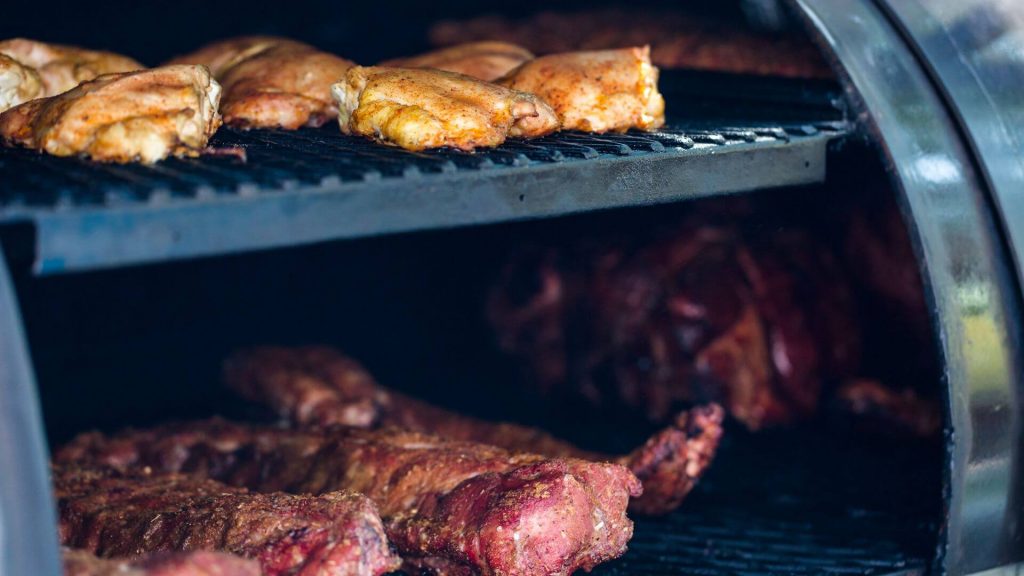 How Do You Use a Pellet Smoker for Beginners