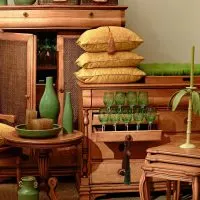 Statement furniture is pieces that make a bold visual impact in a room. They can be used to add drama and make a space feel more luxurious and elegant.
