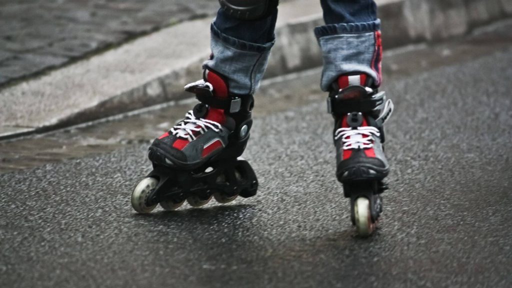Top 6 Fundamentals to Consider Before Buying Rollerblades for Your Child 