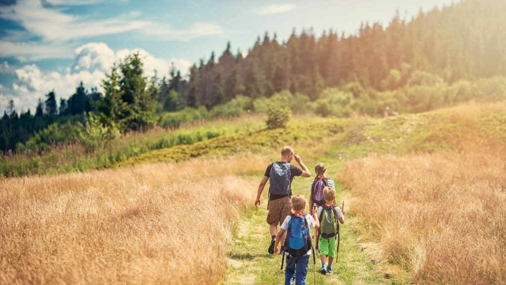 How to Encourage Your Kids To Love The Outdoors