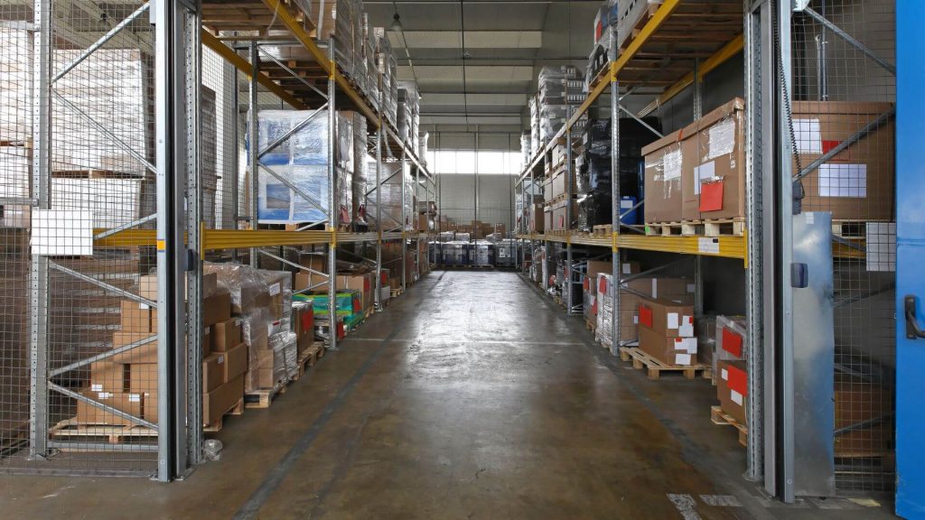 Smart warehousing 