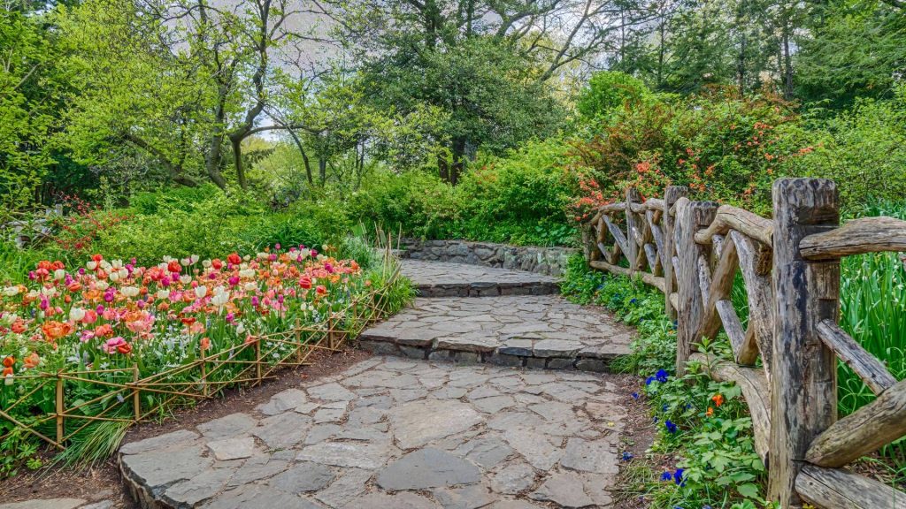 Shakespeare Garden central park