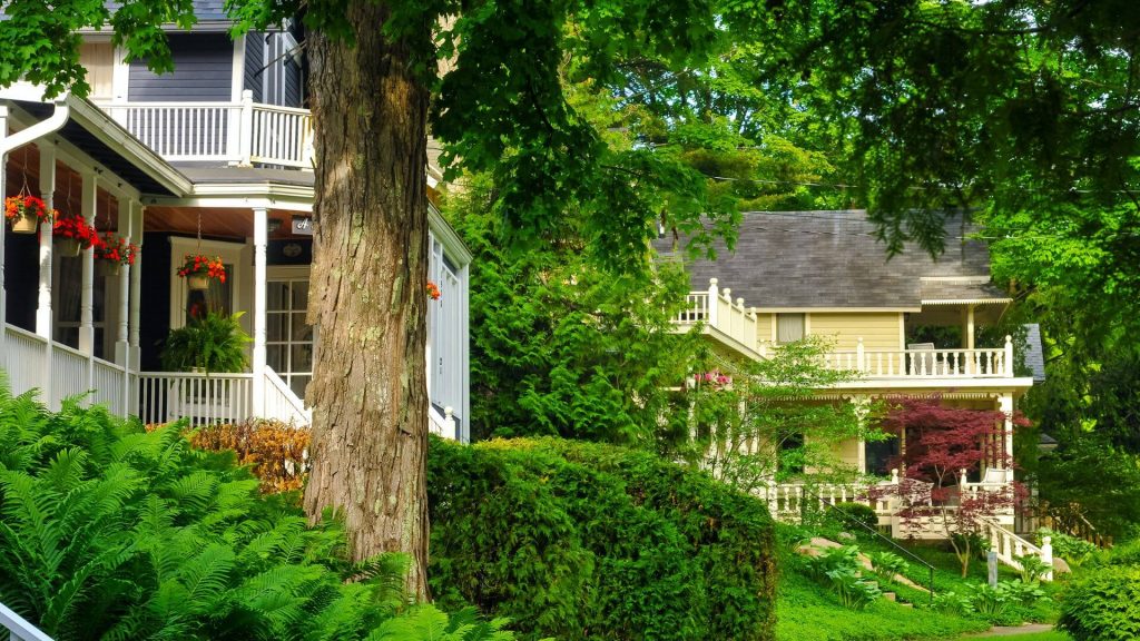 4 Home Updates to Make when Buying an Old House