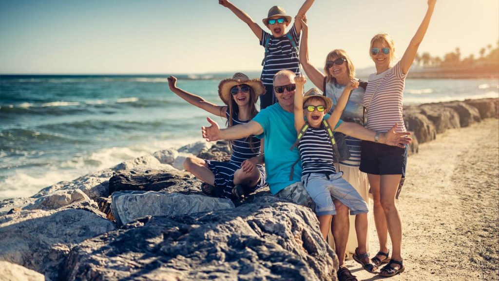 This Checklist Will Help You Plan a Family Vacation You’ll Never Forget