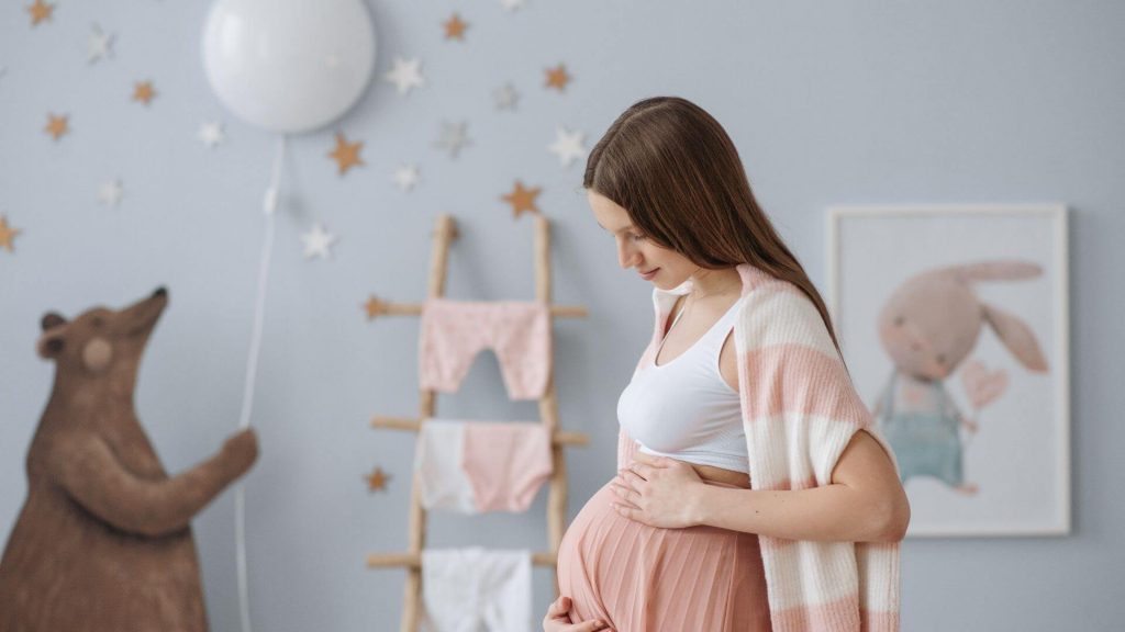 Declutter Before Giving Birth!