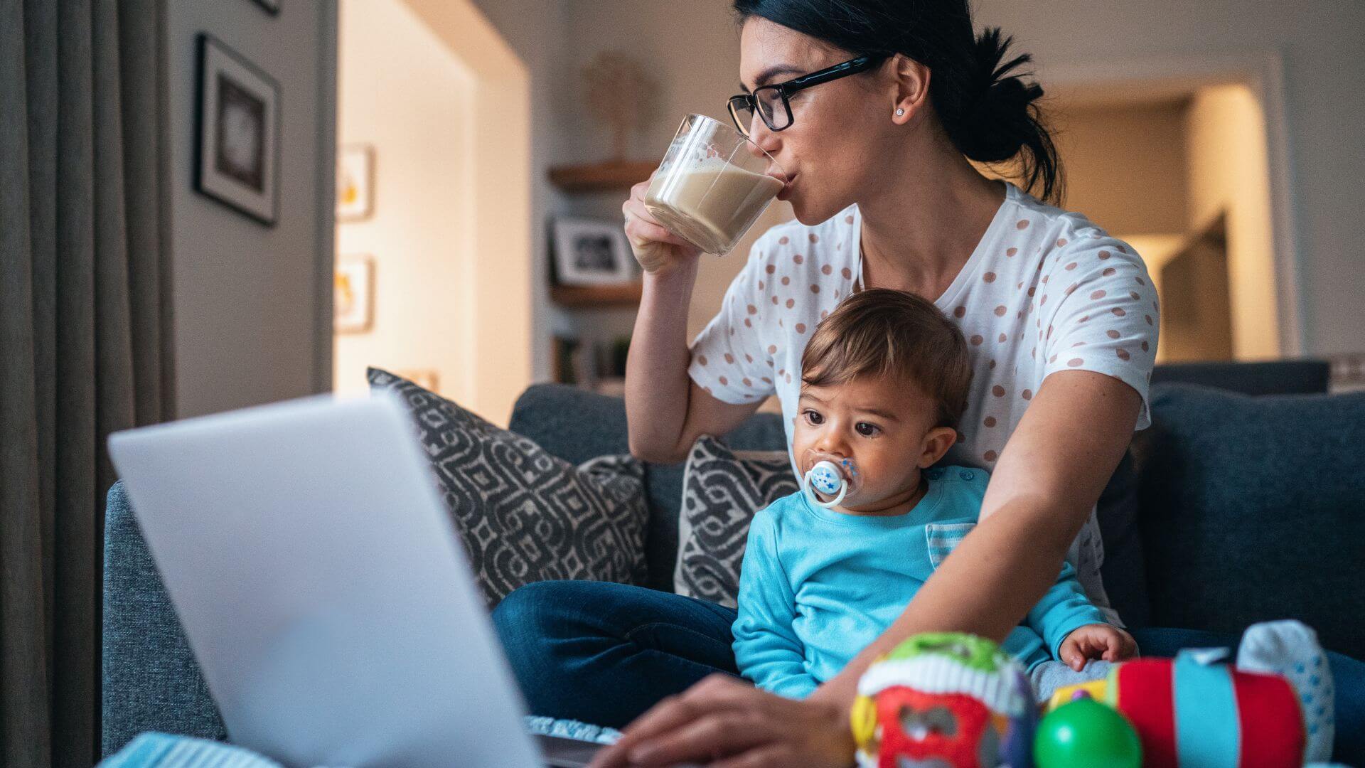 How Single Moms Budget Like Pros