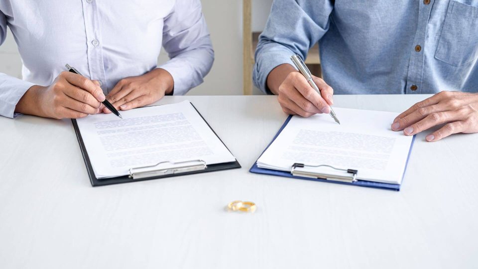 Navigating Divorce Tips For A Smooth And Amicable Separation Navigating Divorce Tips For A Smooth And Amicable Separation