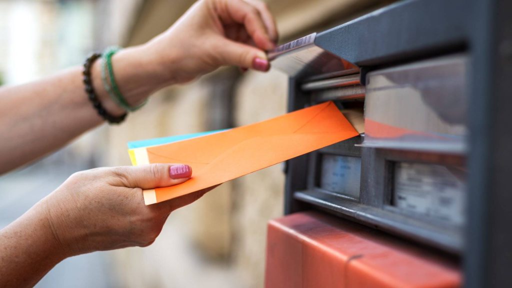 What You Need to Know Before Sending Mail or Packages on the Road