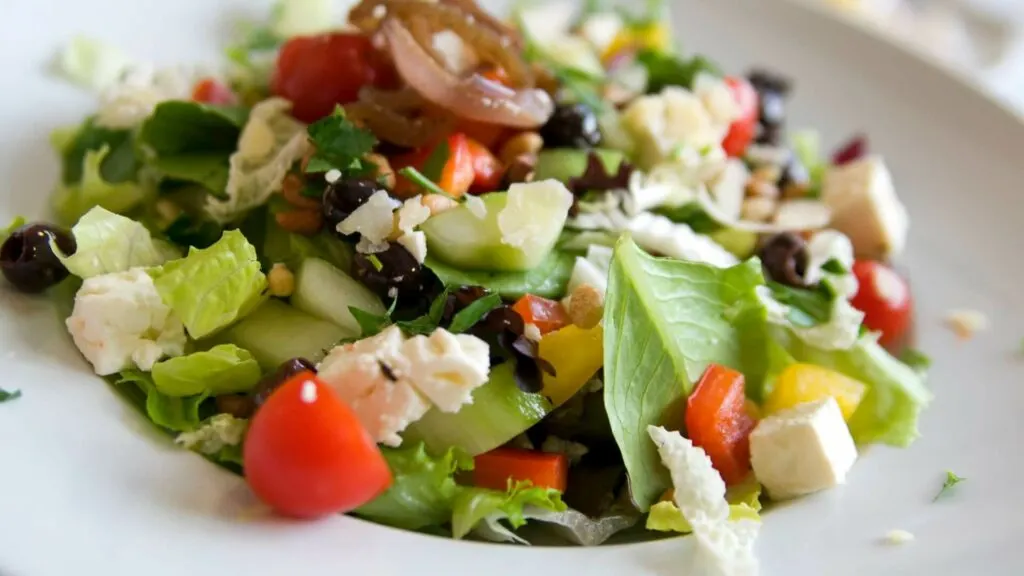 Hearty Mediterranean Salad