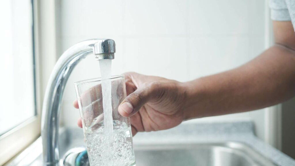 9 Tips To Cut Home Water Wastage