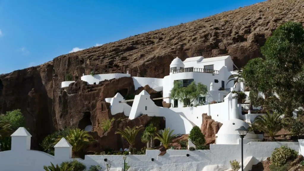Lanzarote Holidays Package
