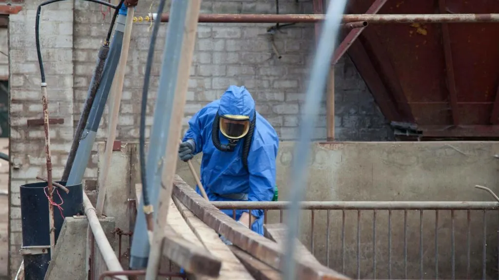 Why Asbestos Exposure is Dangerous