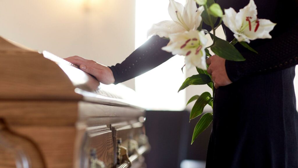 How to Plan a Meaningful Funeral Service