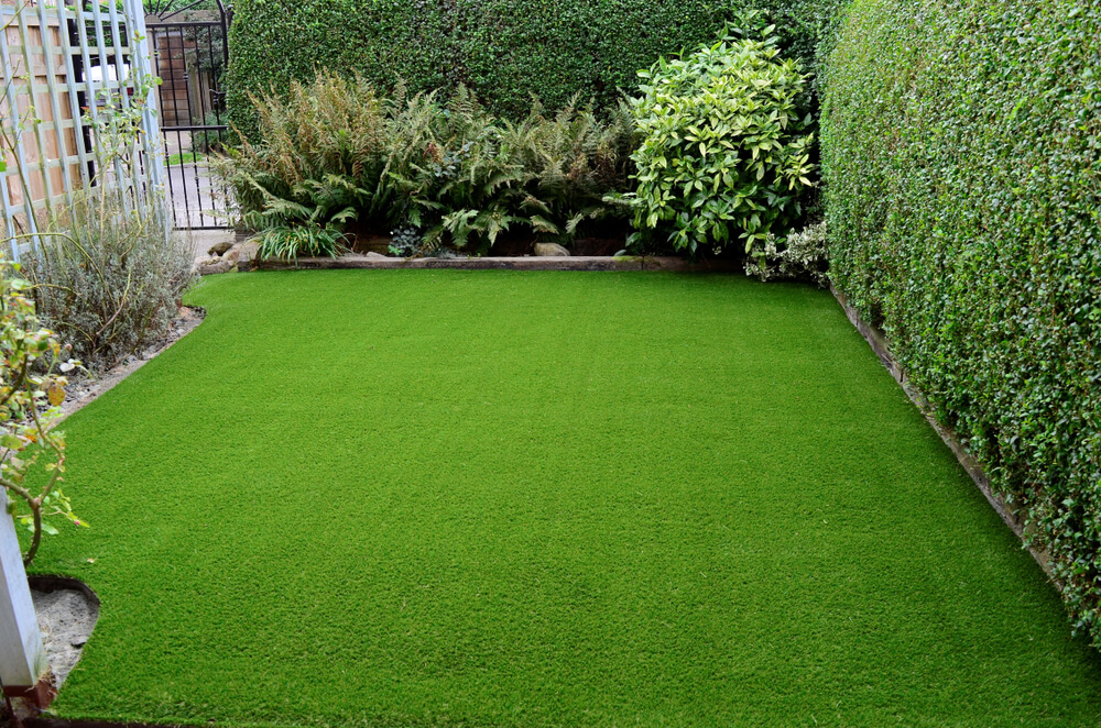 The Busy Mom's Guide to Sustainable Landscaping Embracing Artificial Grass