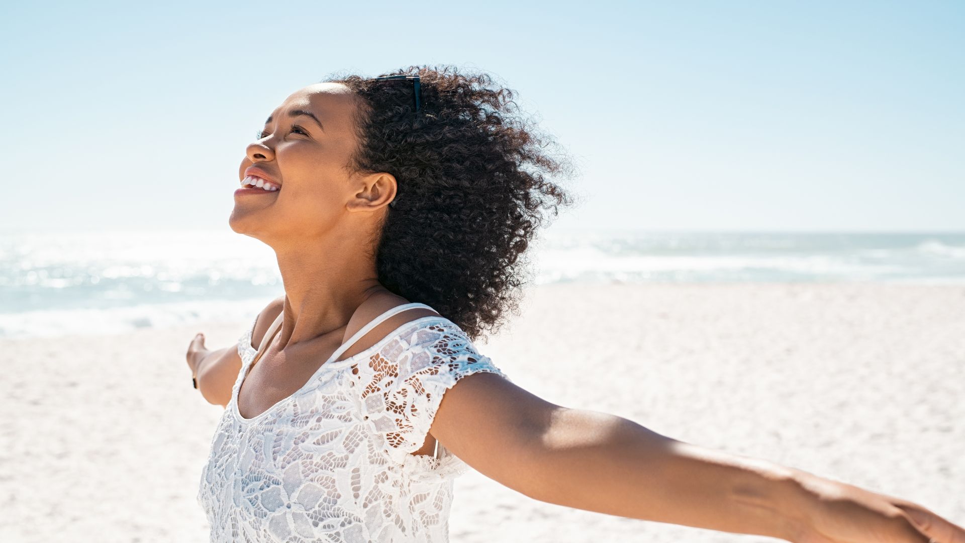 Essential Beauty Tips for Black Women Travelers