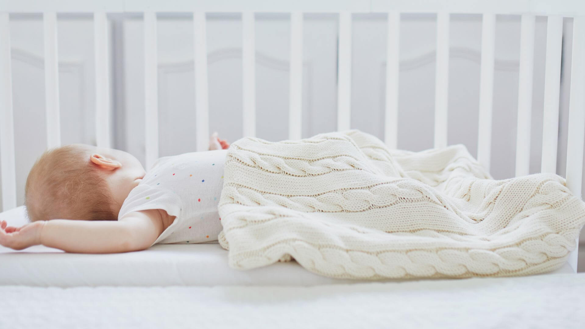 The Advantage of Co-Sleeping with Baby