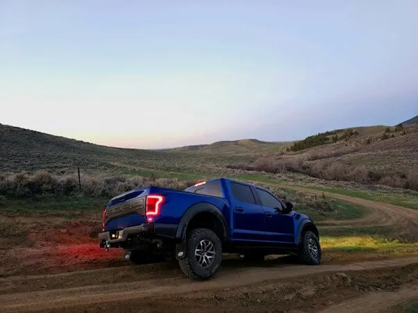 ford-raptor-off-road-features