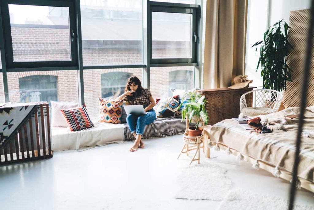 How to budget for living alone
