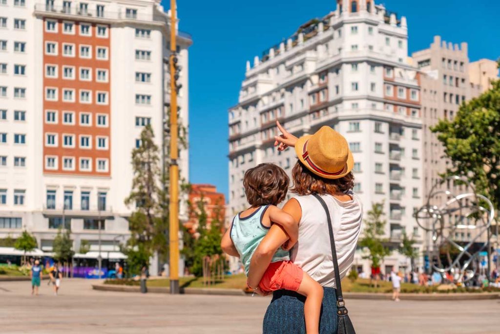 family-friendly cities in the US