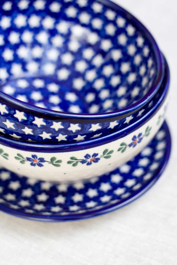 how to identify Polish pottery