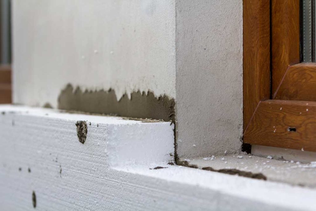 Entry point in wall allowing pests inside