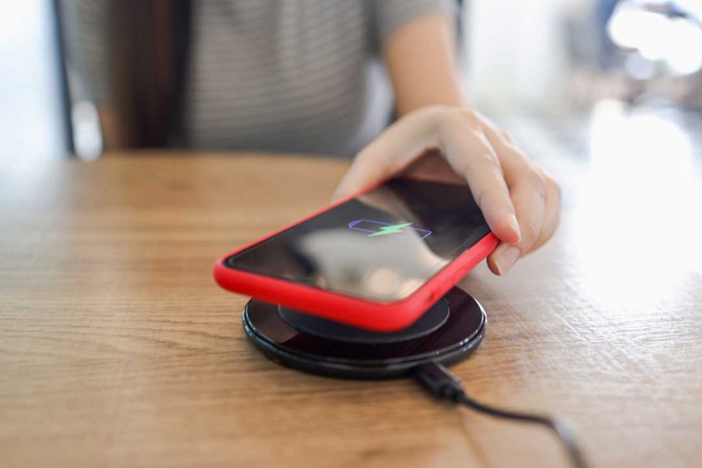 Wireless charger compatible phone case
