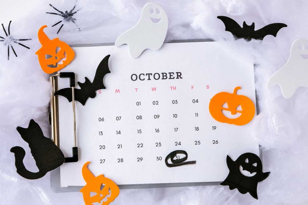 Working mom planning a simple Halloween calendar