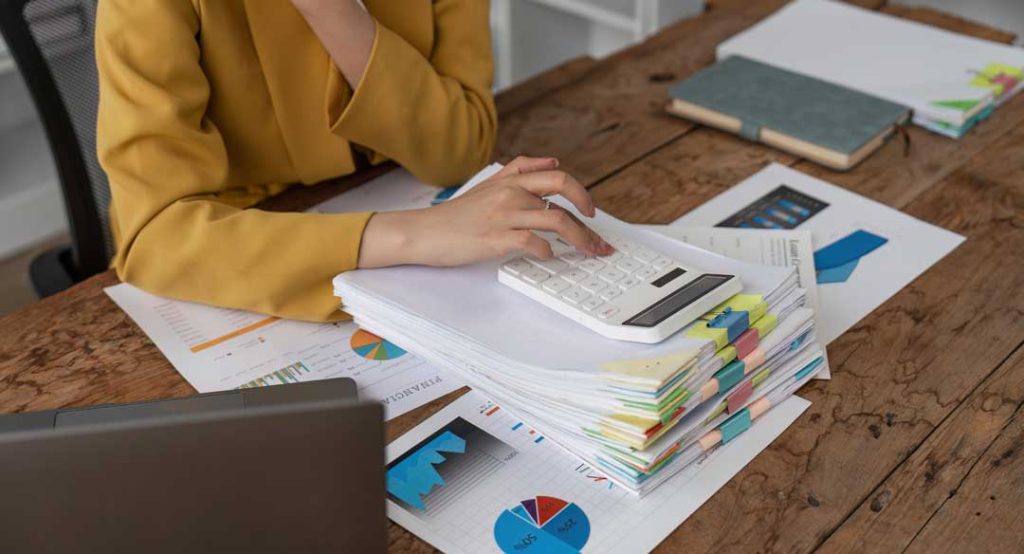 Preparing finances at home in case of illness.