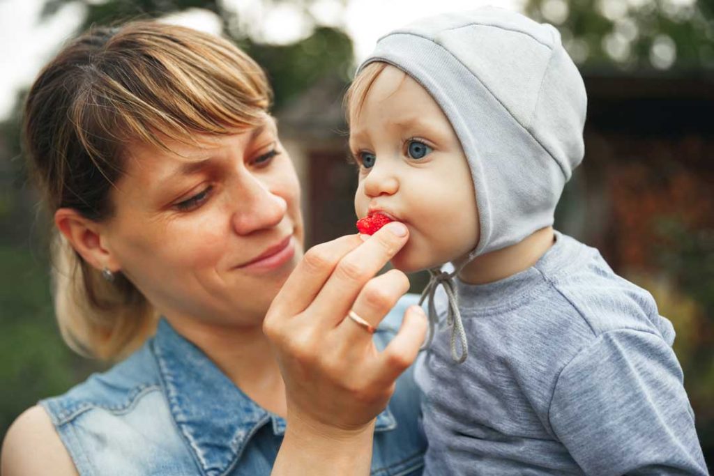 Balancing adventurous eating with kids' needs while traveling
