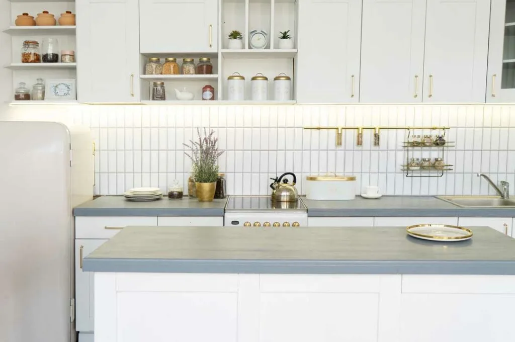 White wholesale kitchen cabinets in modern Naples Florida home