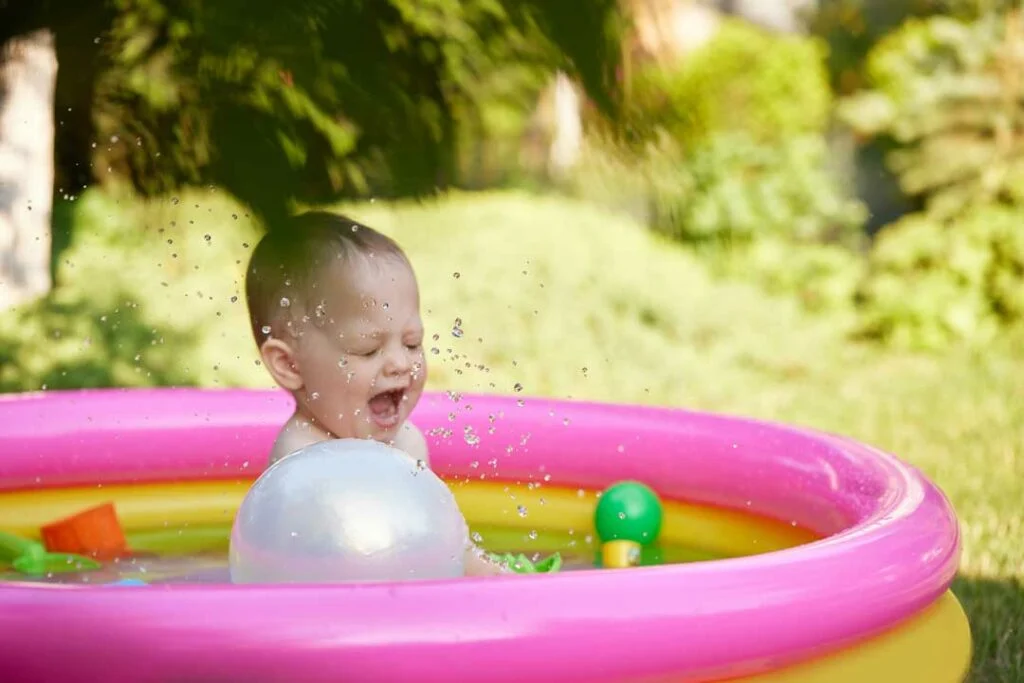 Kiddie pool fun to keep baby cool in summer