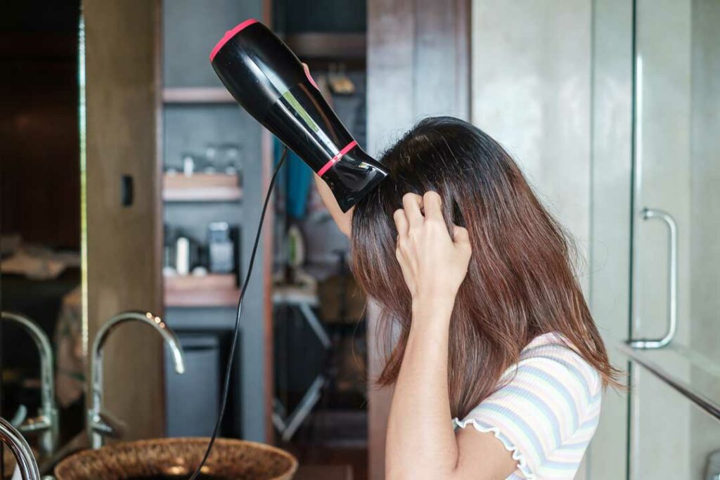 bouncy blow dry tutorial