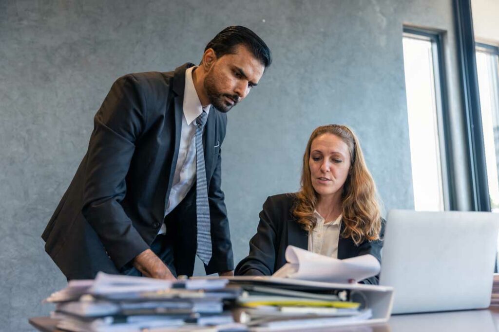 how to choose a personal injury lawyer