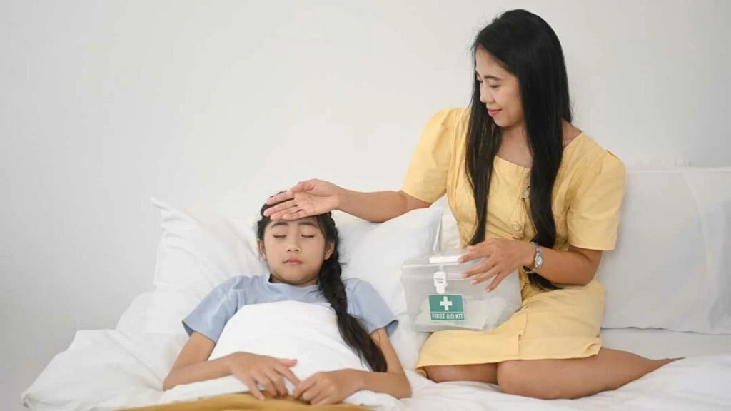 parent monitoring dengue fever in children