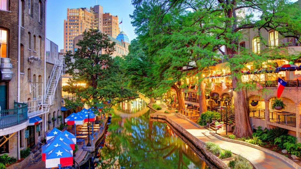 Cruise Along the River Walk