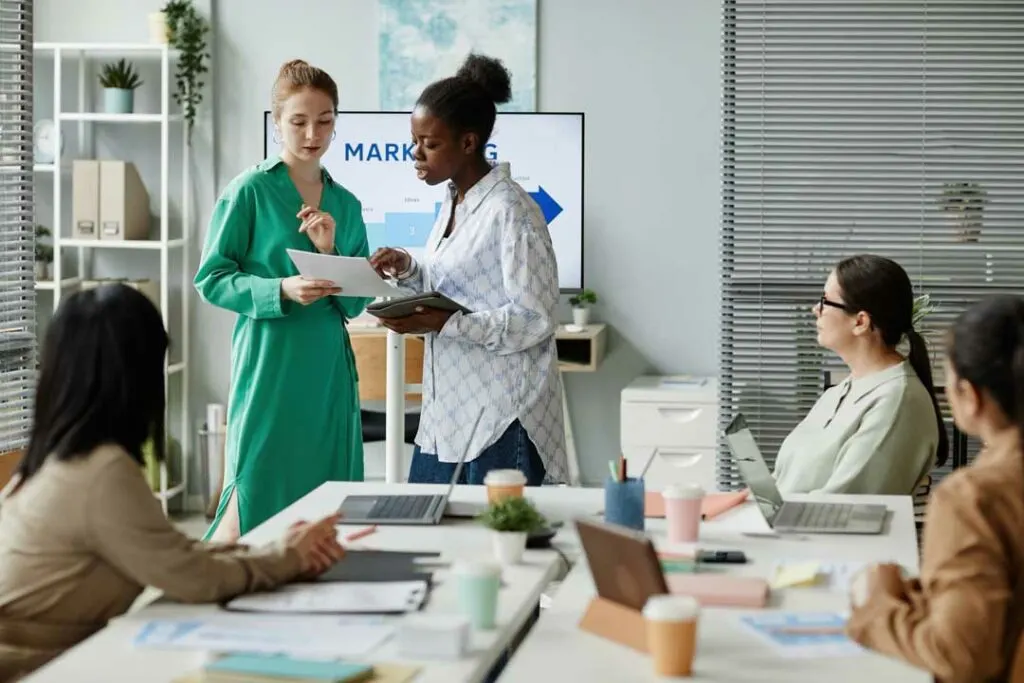 benefits of hiring a marketing agency
